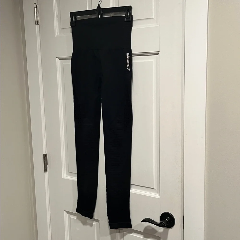 Gymshark Energy Seamless Leggings in Black Small Size See Pics for Measurements